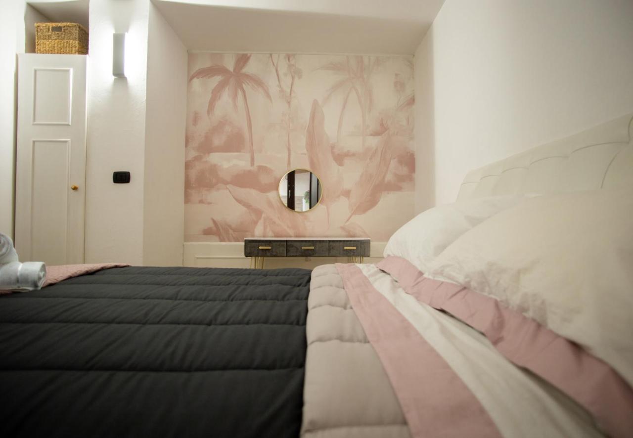 Casa Colombo - The Fab Stay Brindisi Luaran gambar