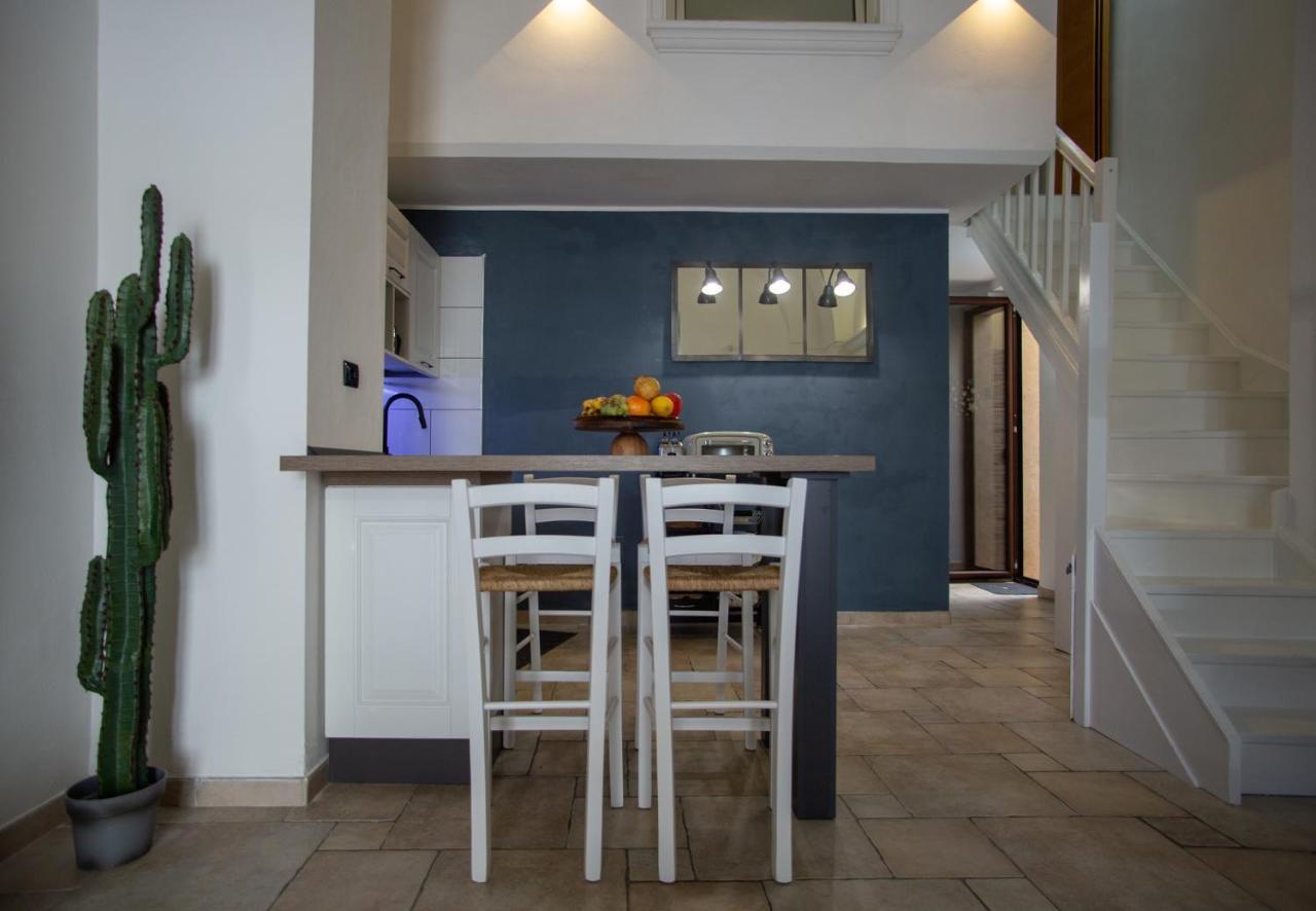 Casa Colombo - The Fab Stay Brindisi Luaran gambar